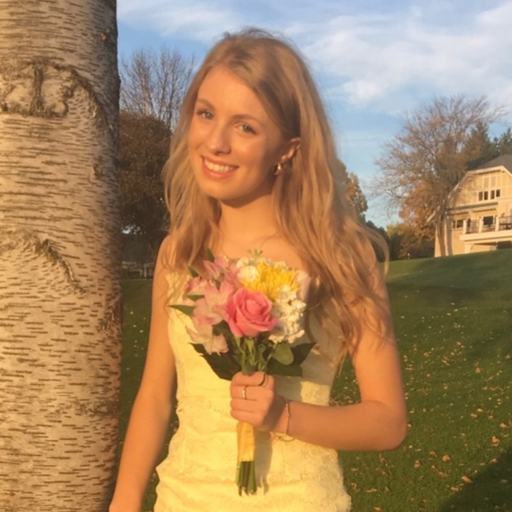 Meet your Posher, Madelyn